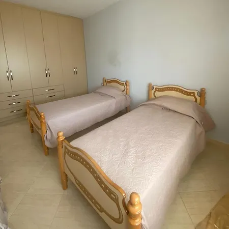 M & L Apartament Appartamento Vlorë
